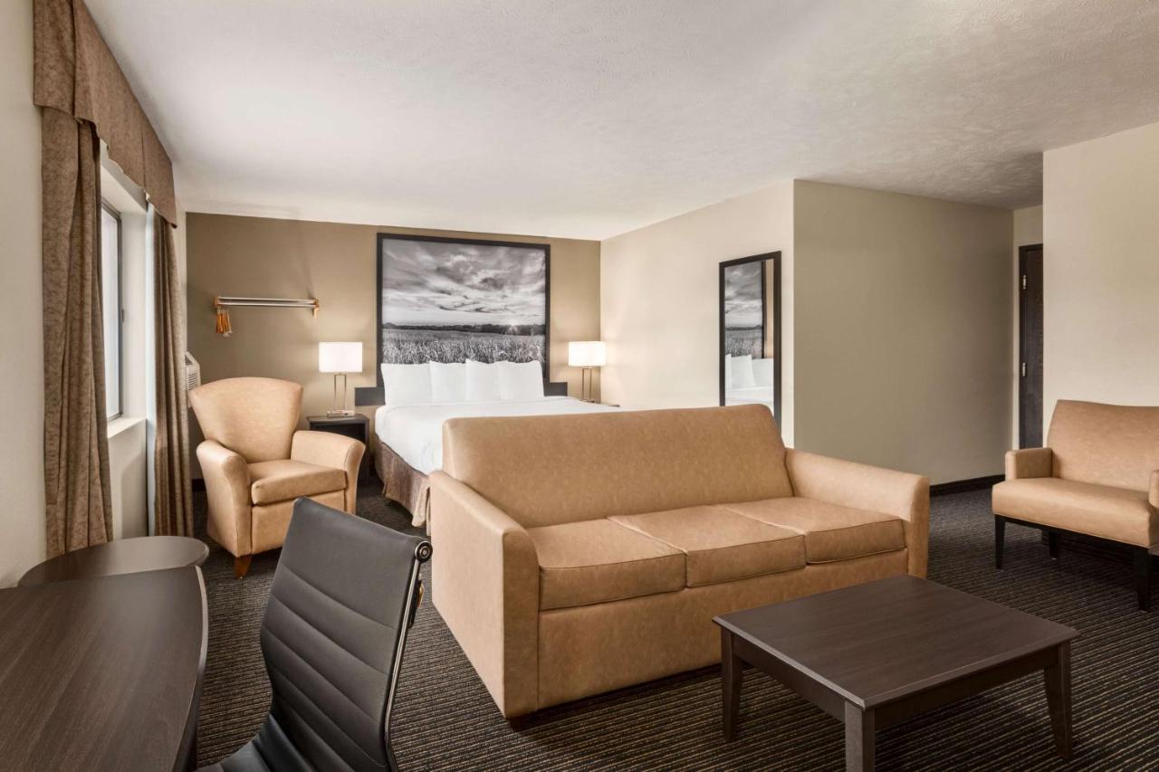 Super 8 By Wyndham Lincoln North Ξενοδοχείο Εξωτερικό φωτογραφία