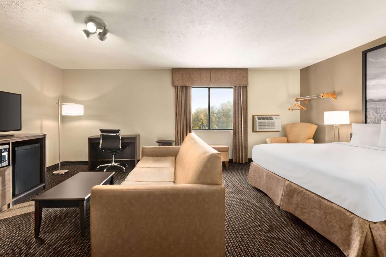 Super 8 By Wyndham Lincoln North Ξενοδοχείο Εξωτερικό φωτογραφία
